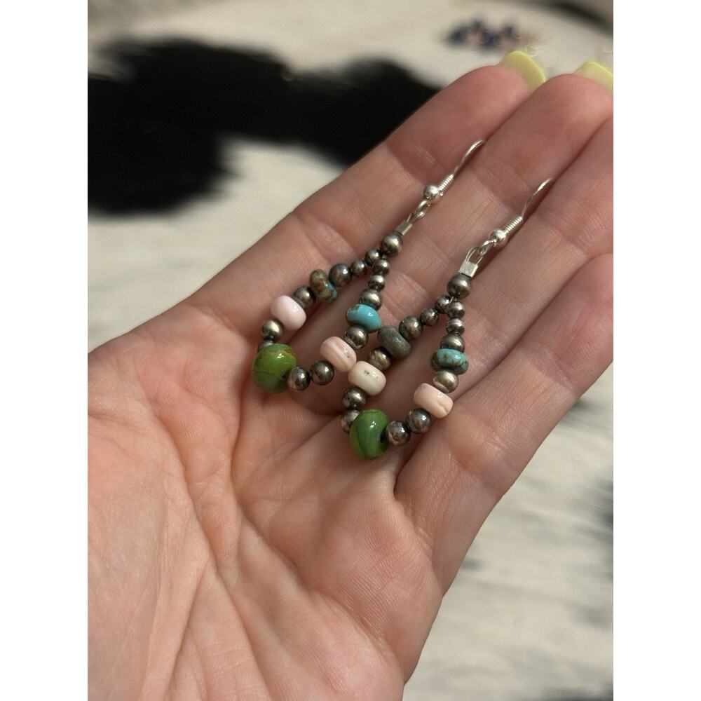 Native American Sterling Silver Navajo Pearl Pink Conch Turquoise Green Earrings - Picture 2 of 7